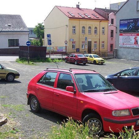 Hotel Pariz Jicin Exterior photo