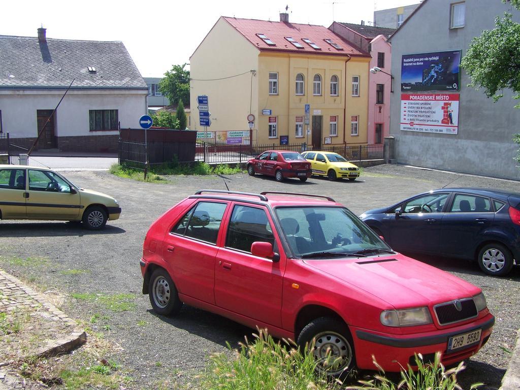 Hotel Pariz Jicin Exterior photo