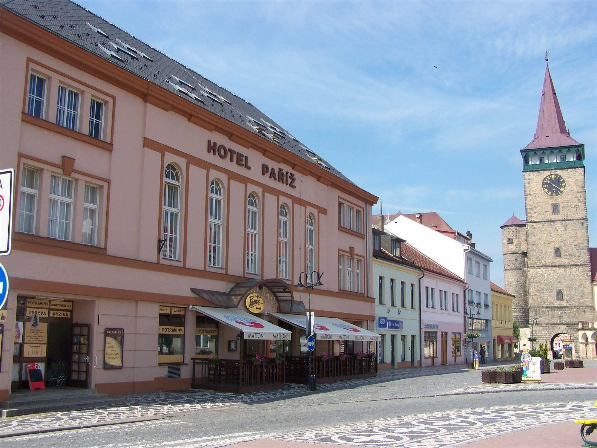 Hotel Pariz Jicin Exterior photo