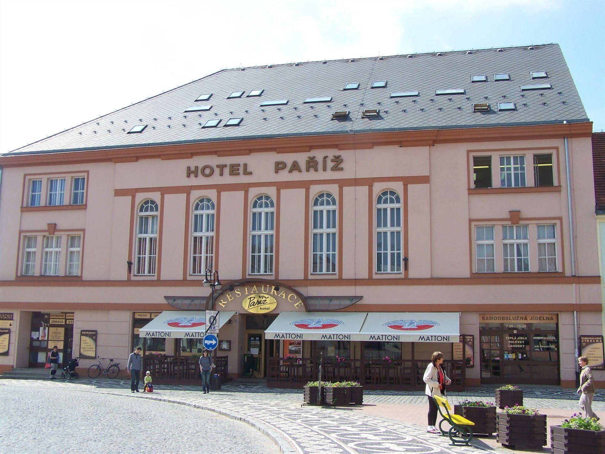 Hotel Pariz Jicin Exterior photo