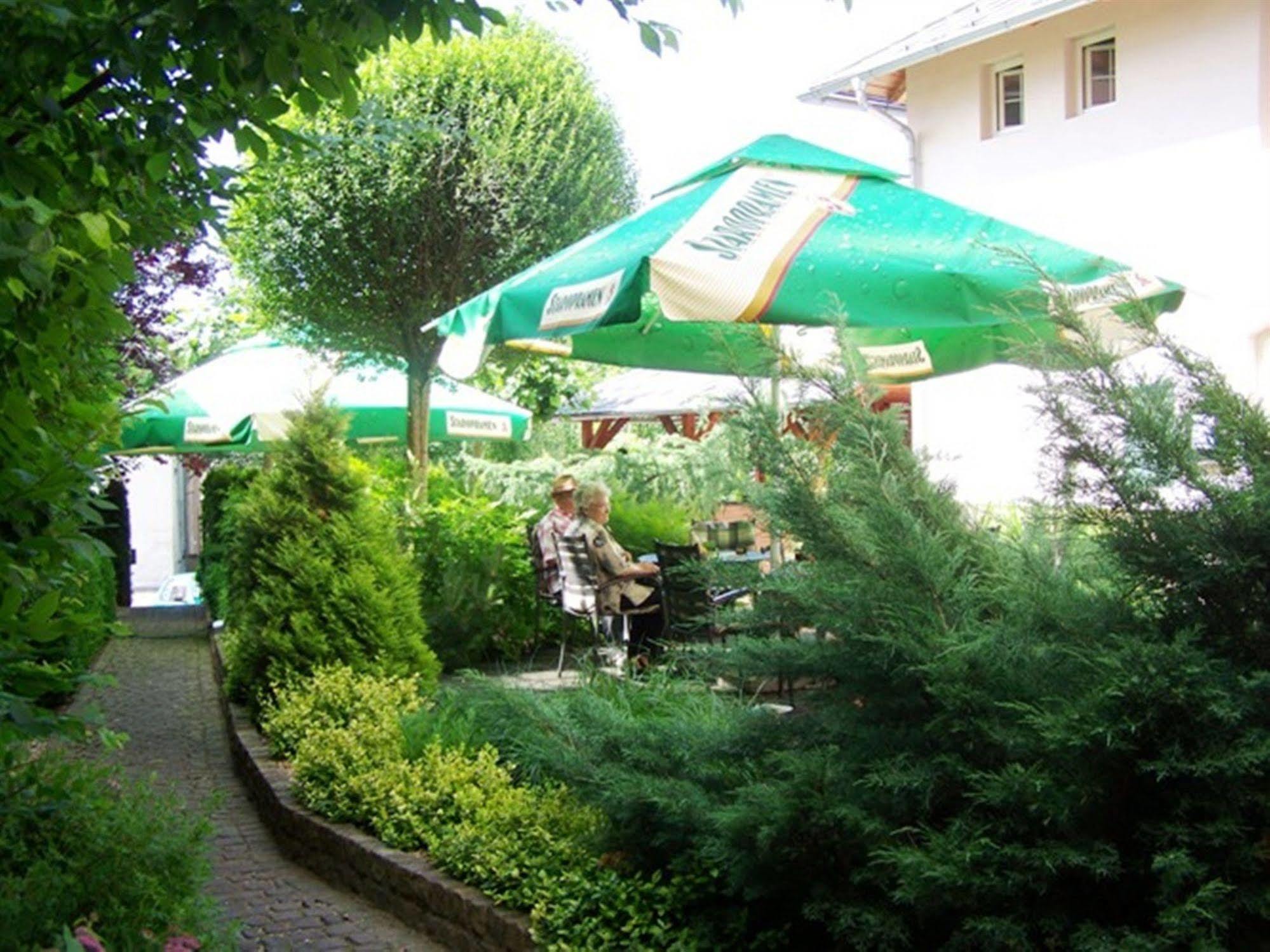 Hotel Pariz Jicin Exterior photo
